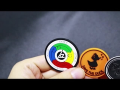 Τα αποτυπωμένα σε ανάγλυφο ενδύματα σουέτ λογότυπων ονομάζουν το τρισδιάστατο μπάλωμα σιλικόνης εγχύσεων μικροϋπολογιστών