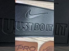 Καφέ Ορθογώνιο Σχήμα 3D Προσαρμοσμένες ανάγλυφες δερμάτινες ετικέτες