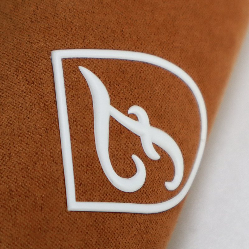 Custom High Frequency Silicone Heat Transfer Labels with Plating and Straight Cut for Garment and Bags